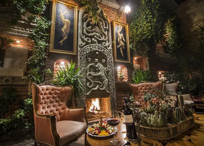 Sacred House (adults Only) 3* Ουργκούπ